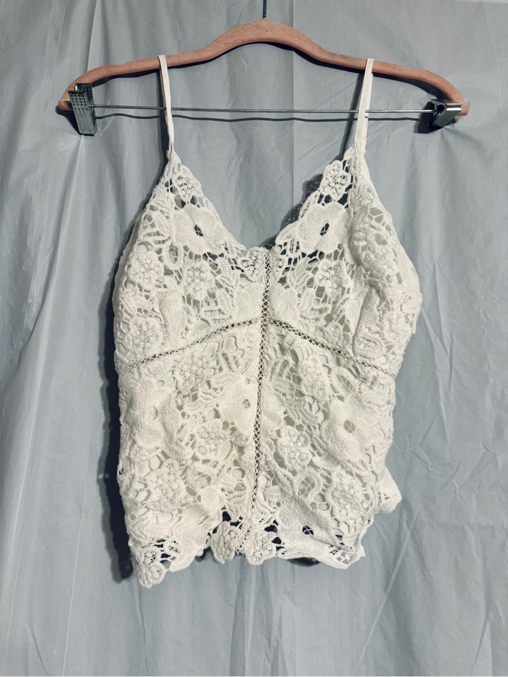 Ambiance Women’s M White Crochet Lace Cami Tank Top Floral Boho NWT